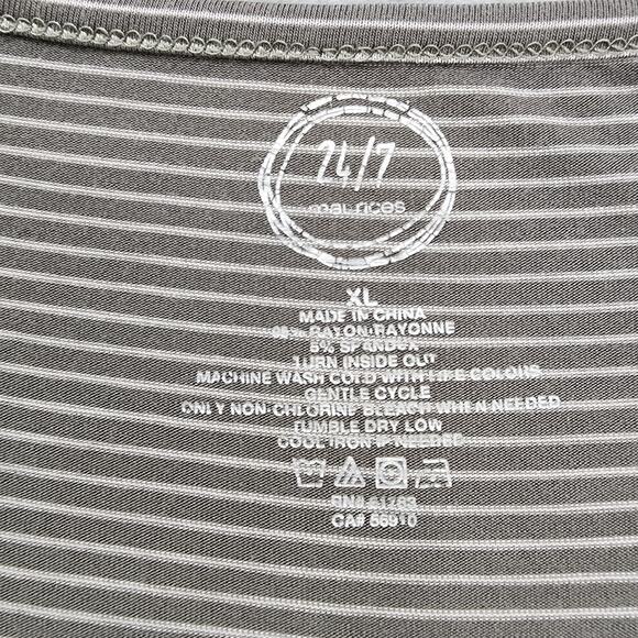 Maurices Top Womens XL Green White Striped 24/7 V-Neck Tee Short Sleeves Stretch - Picture 3 of 7